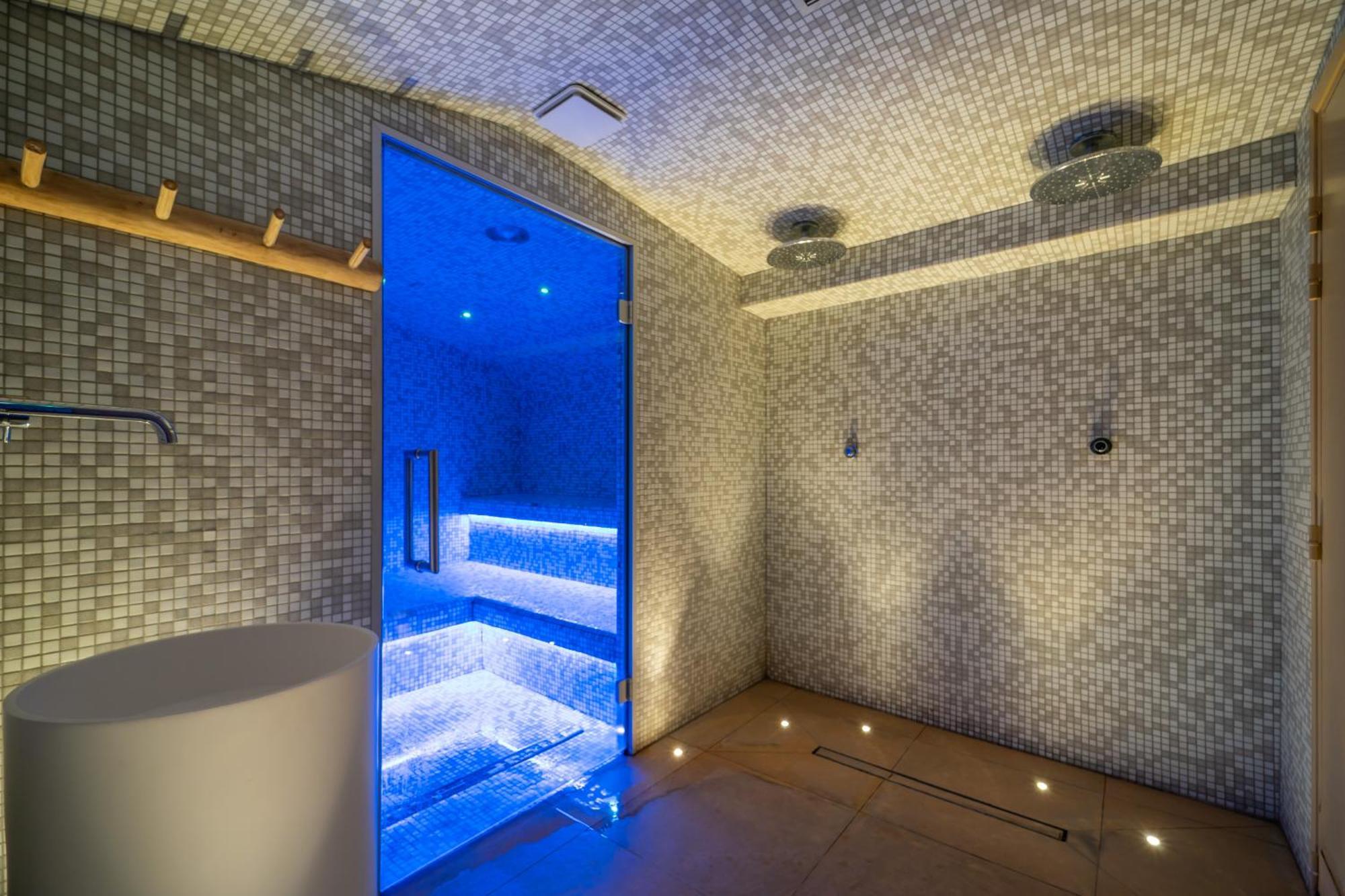 La Finca Hotel & Spa Paris Eksteriør billede