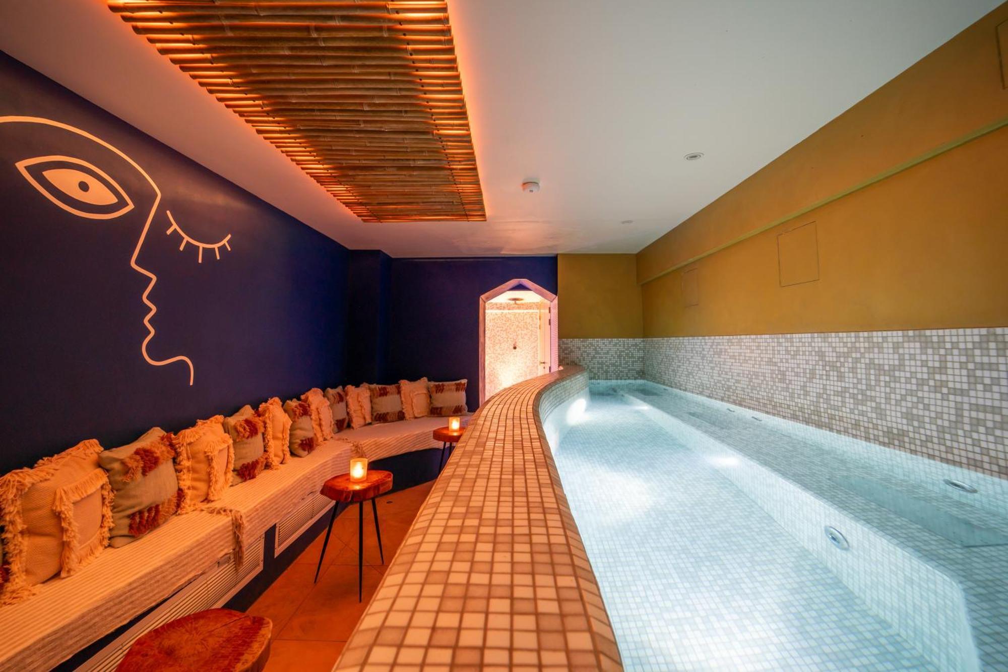 La Finca Hotel & Spa Paris Eksteriør billede